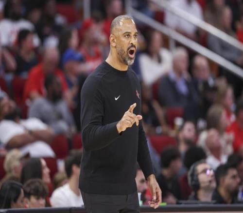 拉菲尼亚,两场淘汰赛,裁判表现糟,开云体育官网,KaiYun,SPORTS,开云体育中国官网,KaiYun体育平台,开云体育服务