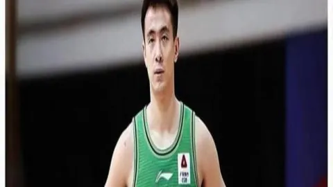 火箭以大比分击败太阳，格林斩获33分球队连赢三场，布克获28分KD贡献11分7助